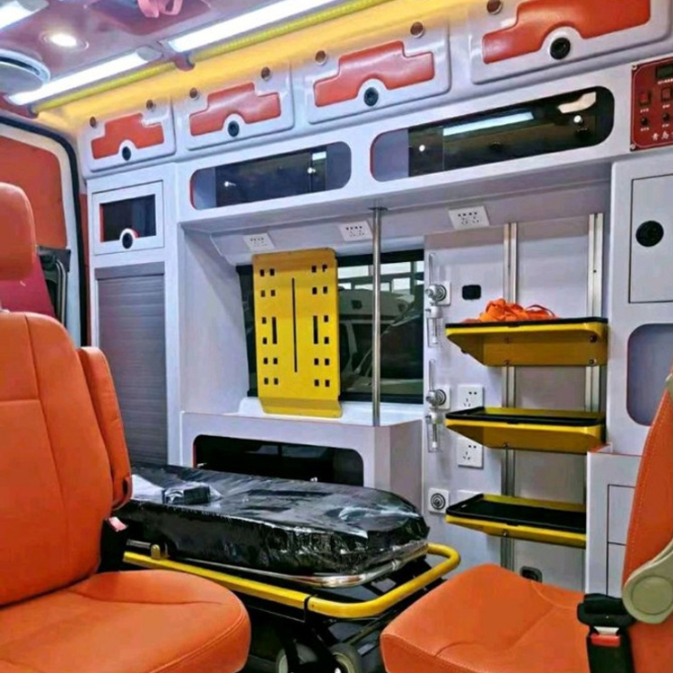 海宁长途救护车护送病人租赁价格